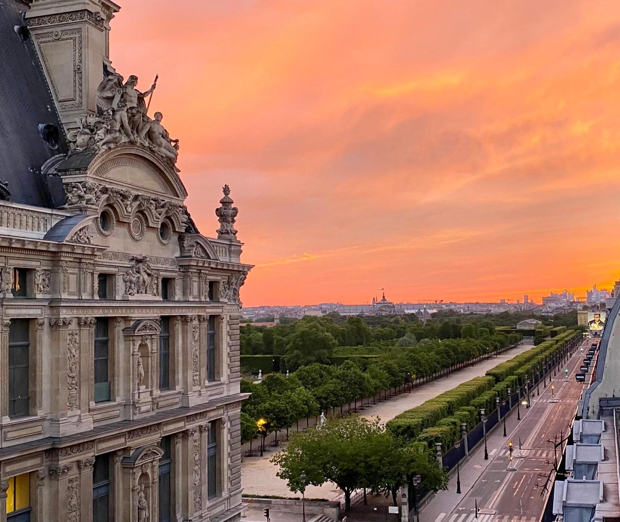 パリPrestige Sur Louvre Et Tuileriesアパートメント エクステリア 写真